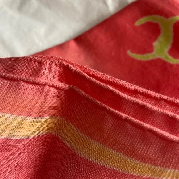 CHANEL - Picture 7 of 10